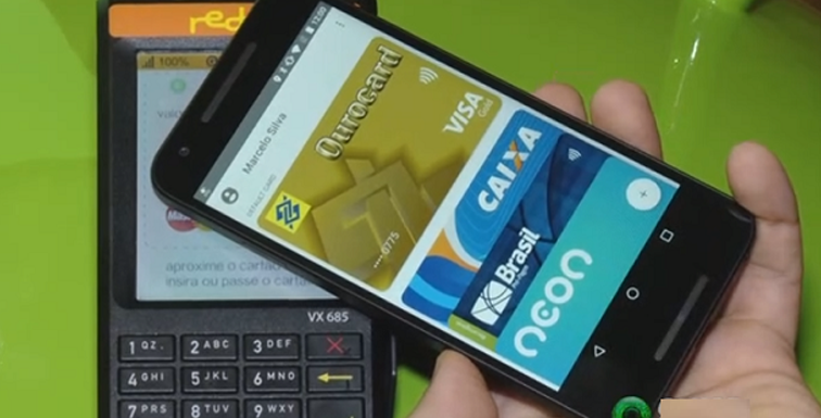 Mais da metade dos brasileiros usa meios de pagamentos digitais, indica pesquisa do Banco Mundial